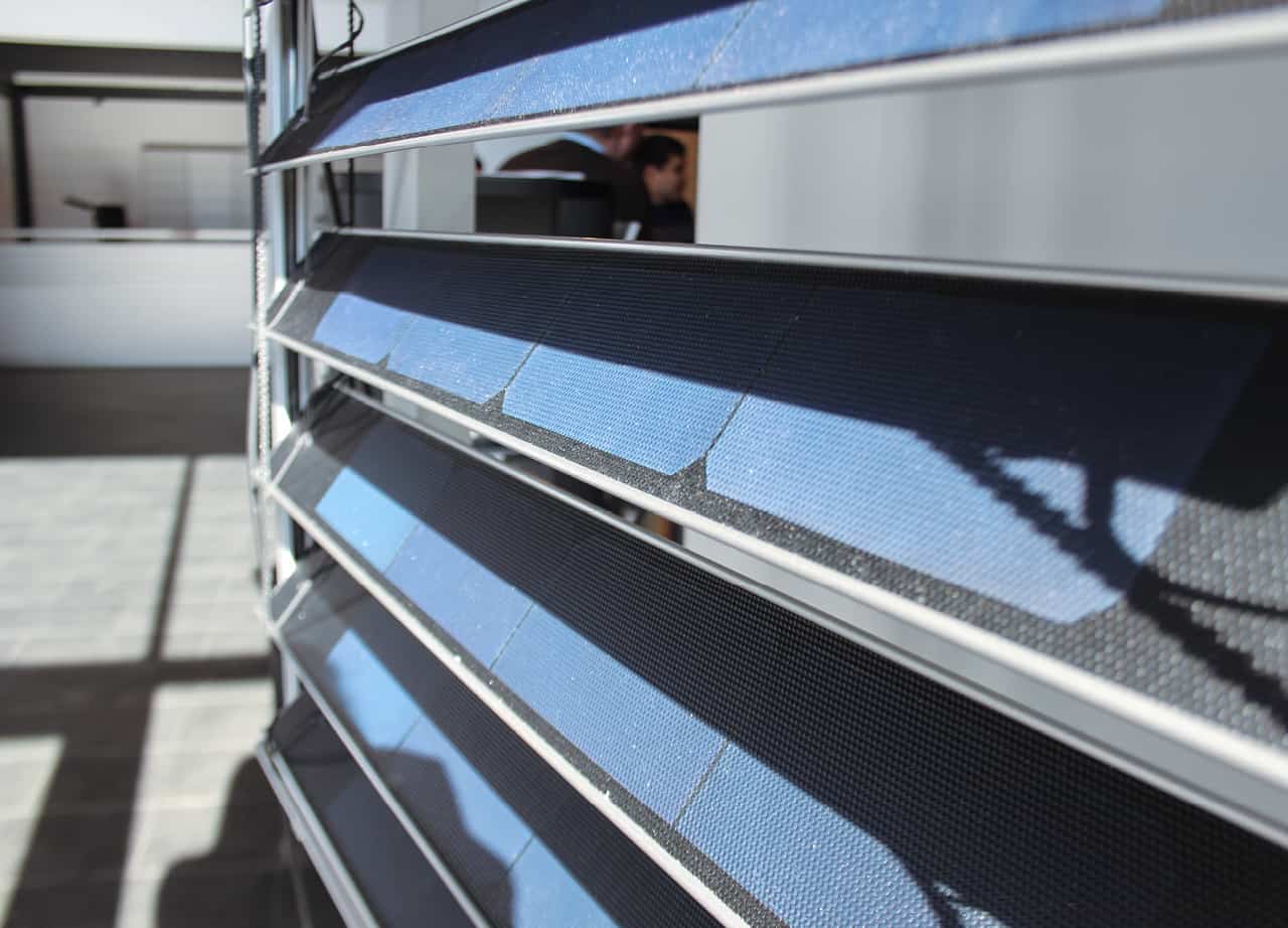 solcellepaneler utvendig persienne